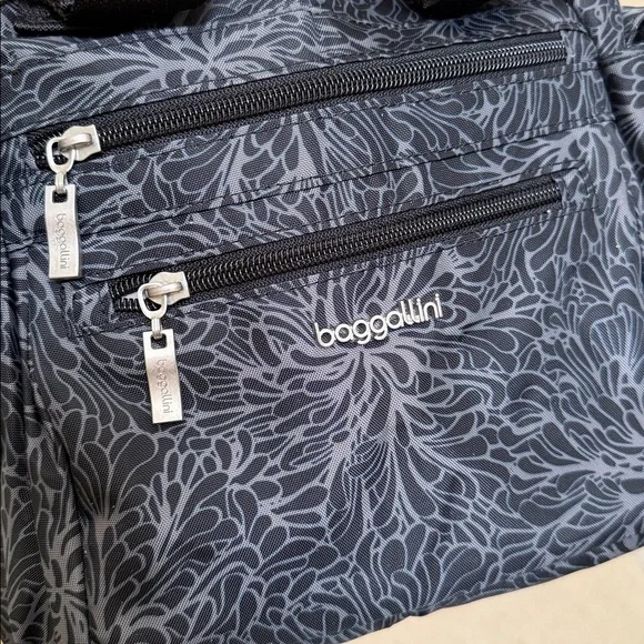 Baggallini Charcoal Floral Crossbody Bag. (Modern EWY Drawstring Bag) - Picture 9 of 16